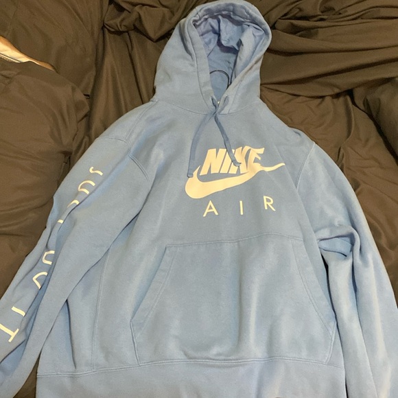 Worn a few times - Picture 1 of 1